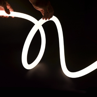 LED neon bílý - R25PRO | 10W | 24V | IP65 | s výztuhou | výroba na míru |