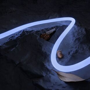 LED neon modrý - kulatý R13 | bílé pouzdro | 8,6W | 24V | IP67 | výroba na míru |