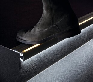 LED profil schodišťový KLUS STEP černý