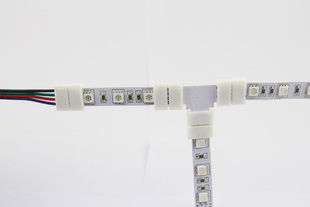 Rozbočovací T konektor pro RGB LED pásky 10mm