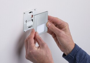 Vestavné schodišťové svítidlo ROSA funkce FOLLOWER | světle šedé | IP20 | 1W | KPR68 | 230V | 2700K